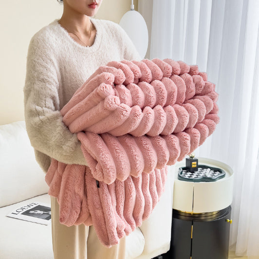 CloudNap Plush Throw Blanket detail 4