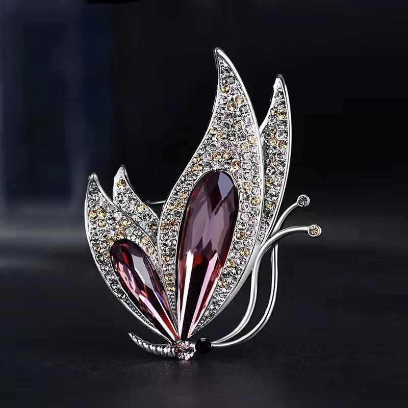 Lunerva Elegance Brooch