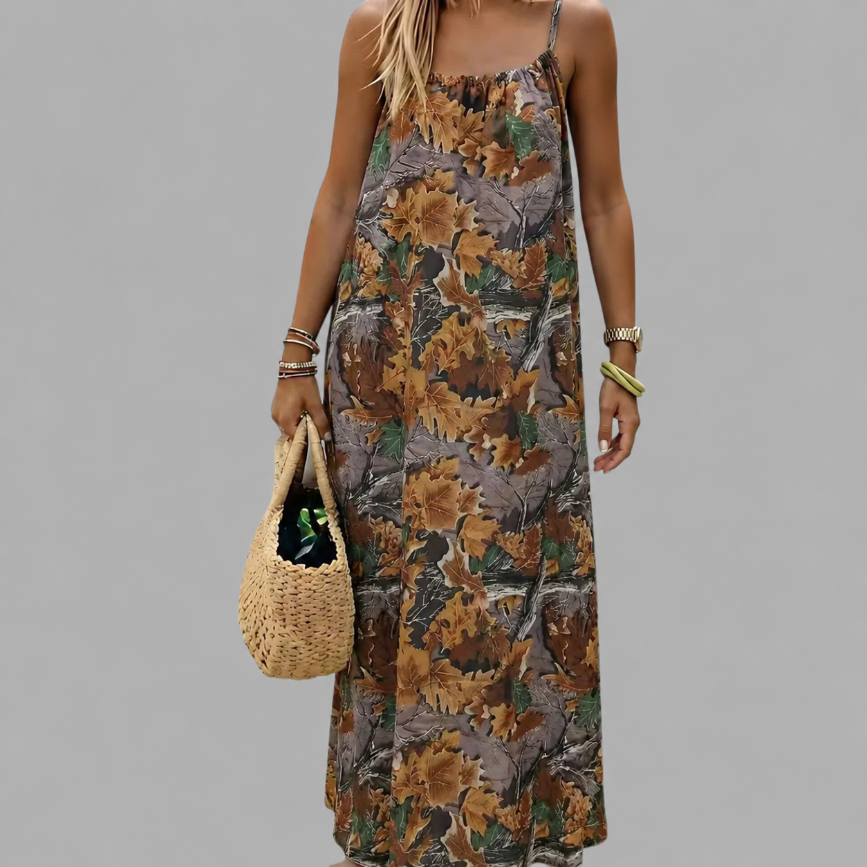 Elegant Relaxed Waist Maxi Dress